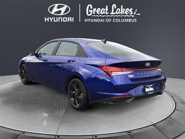 2022 hyundai elantra sel