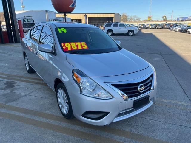 2019 nissan versa 1.6 sv