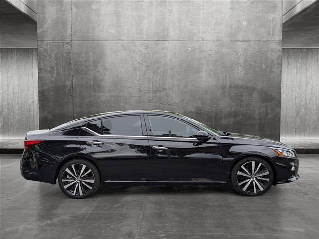 2019 nissan altima 2.5 platinum