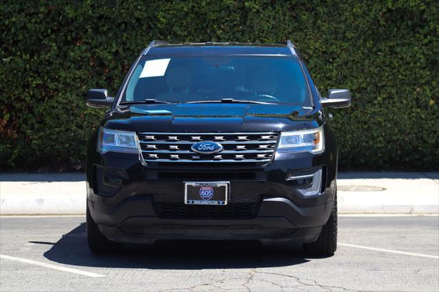 2017 ford explorer base
