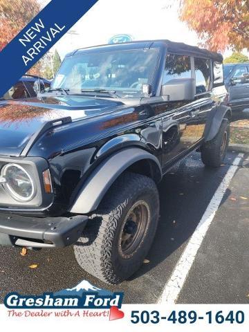 2021 ford bronco base