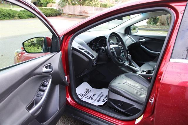 2014 ford focus titanium