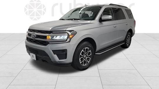 2022 ford expedition xlt