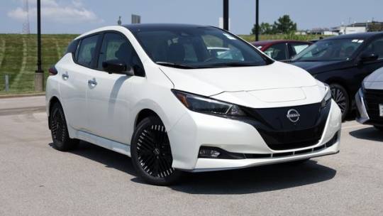 2025 Nissan Leaf