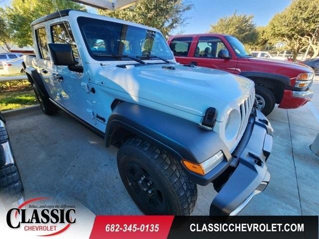 2023 jeep gladiator sport