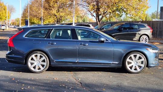 2020 Volvo V90