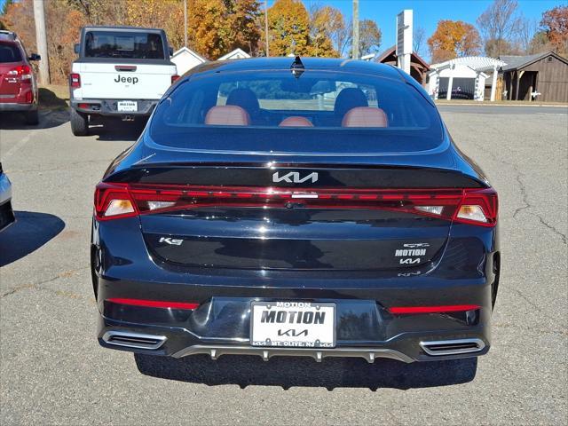 2022 kia k5 gt-line