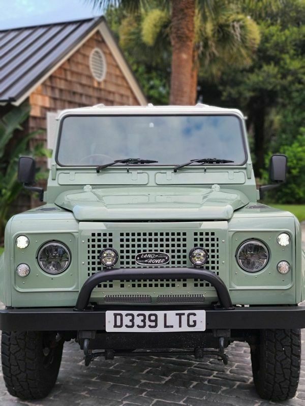 1986 land rover defender 90 heritage green, extensively upgraded, right-hand 6