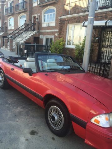 ford mustang convertible