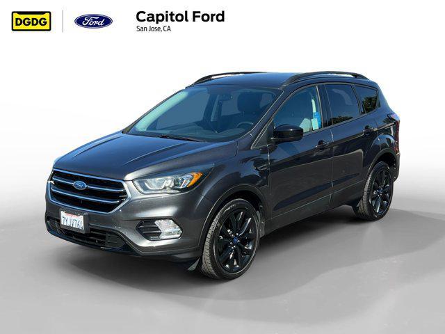 2017 ford escape se