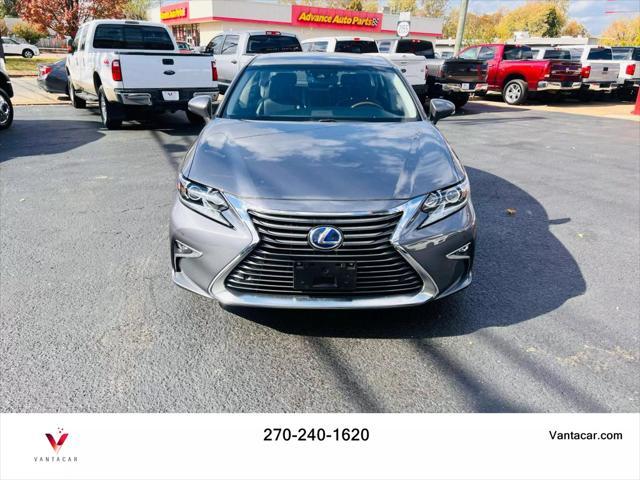 2017 lexus es 300h base