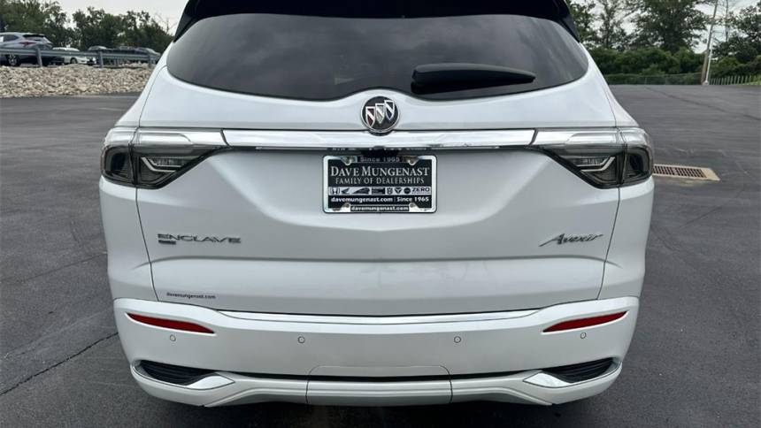 2023 buick enclave avenir