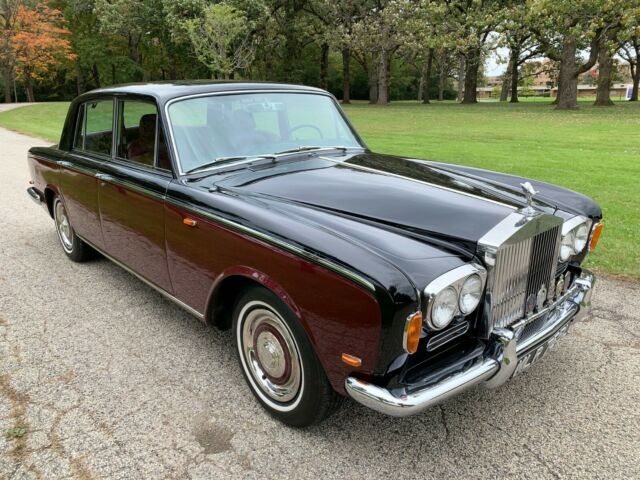 fully restored to rolls-royce show standard. truly amongst the best you'll find!