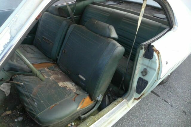 1971 ford torino 500.formal hardtop.,matching numbers. rare "light green" color