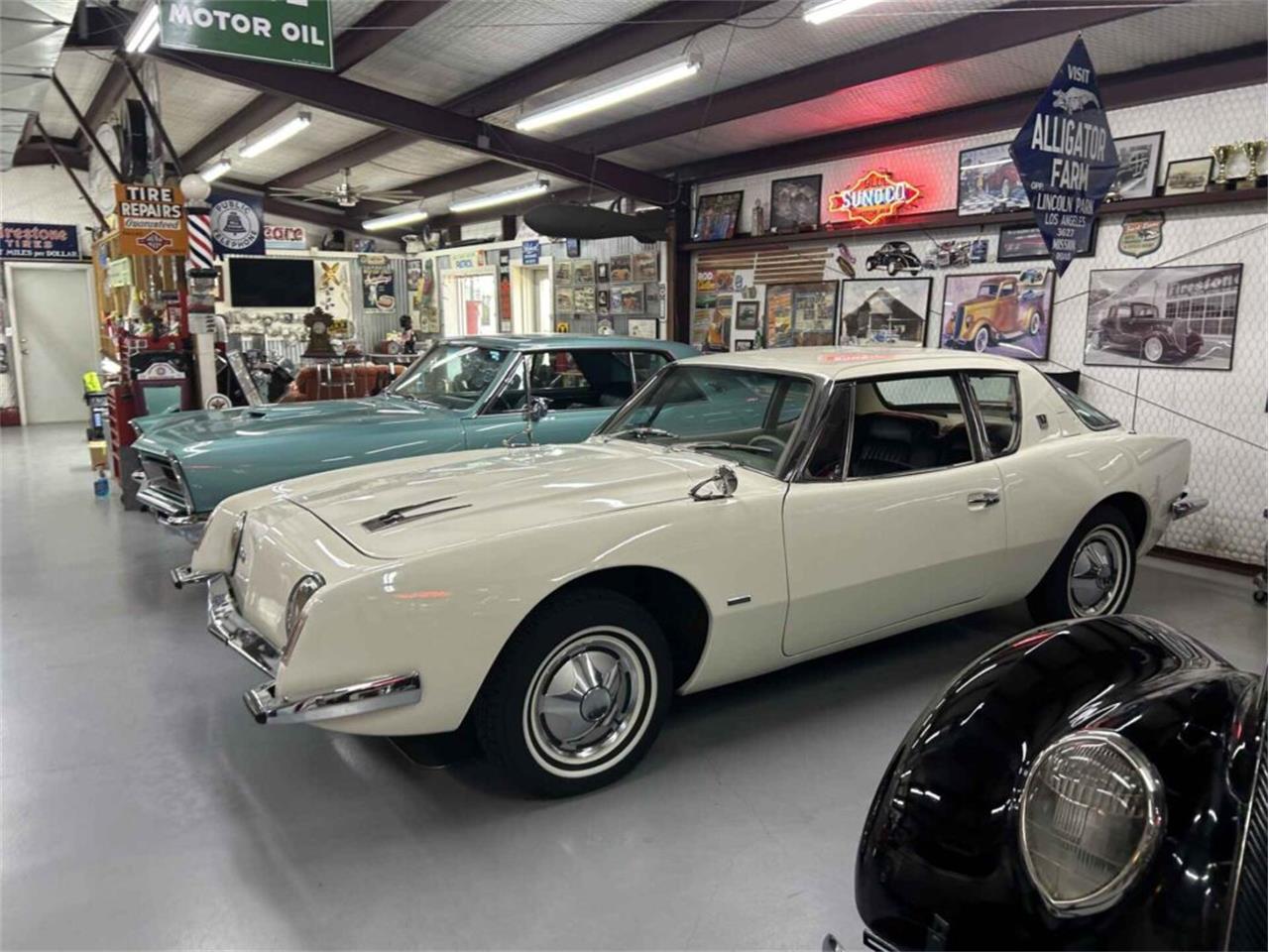1963 studebaker avanti