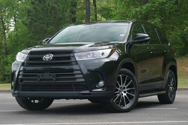 2017 toyota highlander se in indian springs, alabama