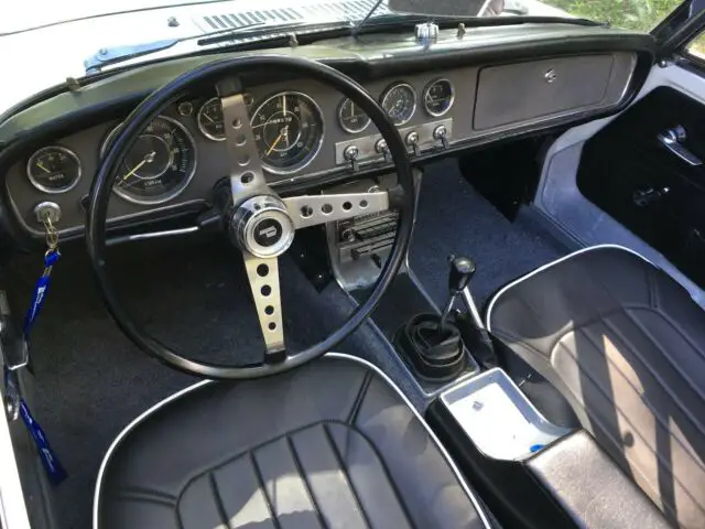 1967 datsun 1600 roadster (convertible)