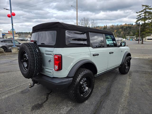 2022 ford bronco black diamond