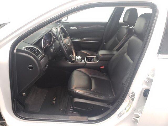 used 2016 chrysler 300 limited awd hutchinson, ks 67502 for sale in hutchinson, kansas