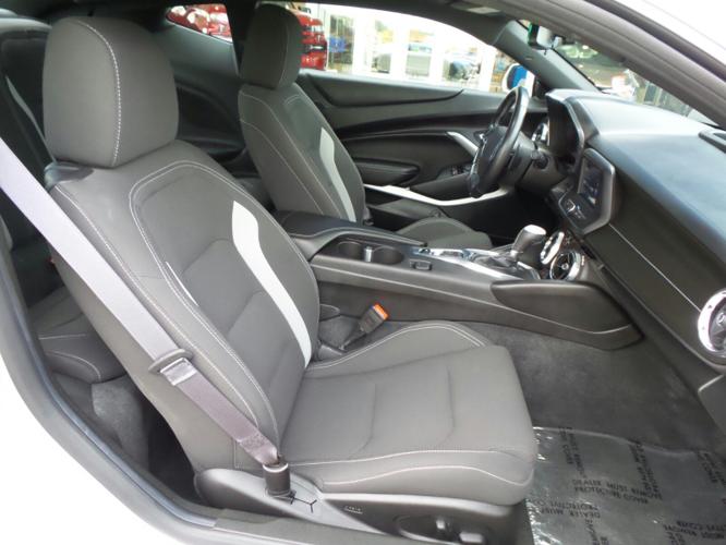 certified 2017 chevrolet camaro lt coupe w/ 1lt anderson, in 46013 for sale in anderson, indiana