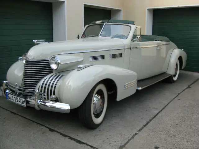 1940-7567 cadillac, 75 series, two door convertible, one of only 30 manufactured