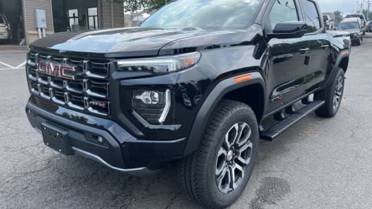 2024 GMC Canyon