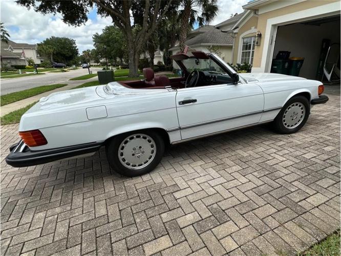1989 mercedes-benz 560sl in jacksonville, florida