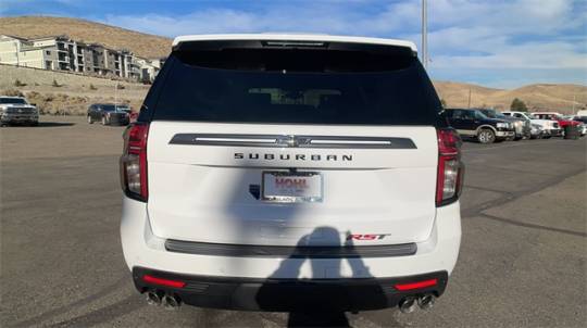 2022 chevrolet suburban rst