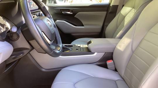 2023 Toyota Highlander