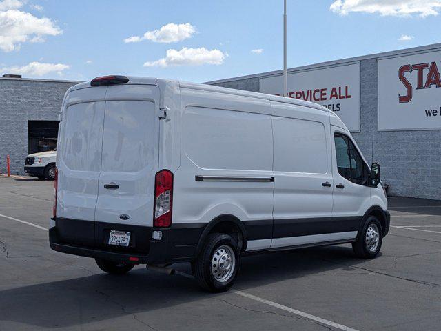 2023 ford transit-250 base