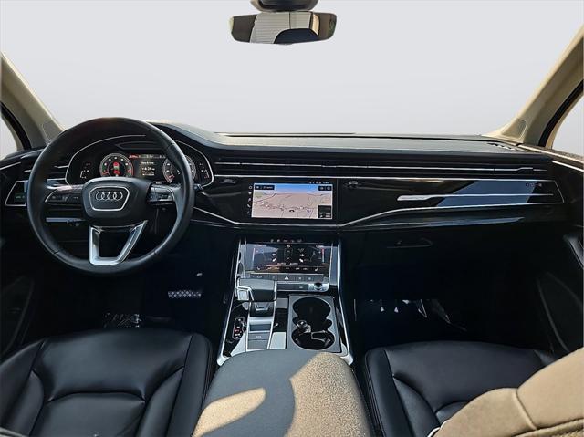 2024 audi q7 55 premium plus