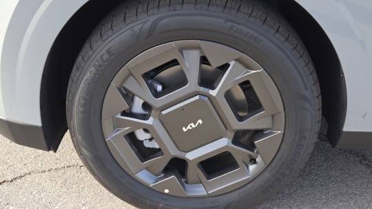 2025 Kia Carnival