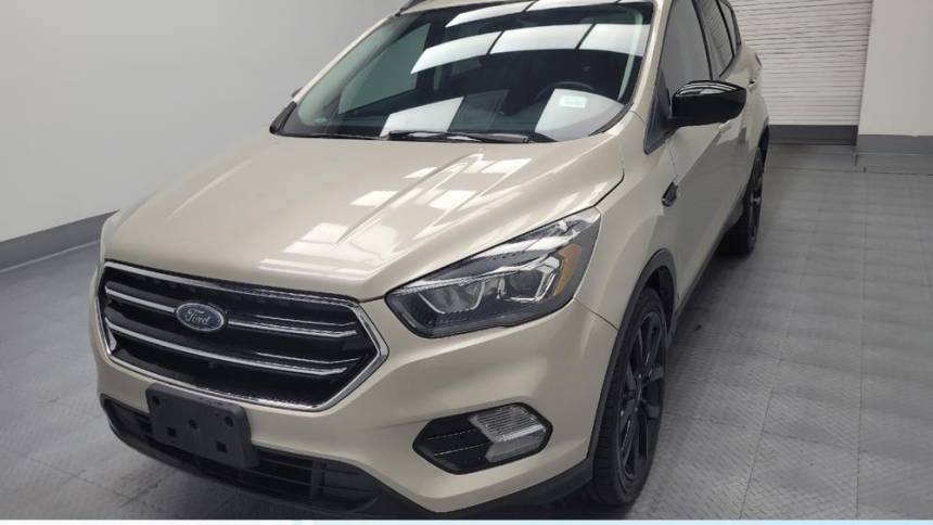 2018 ford escape se