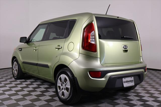 2013 kia soul base