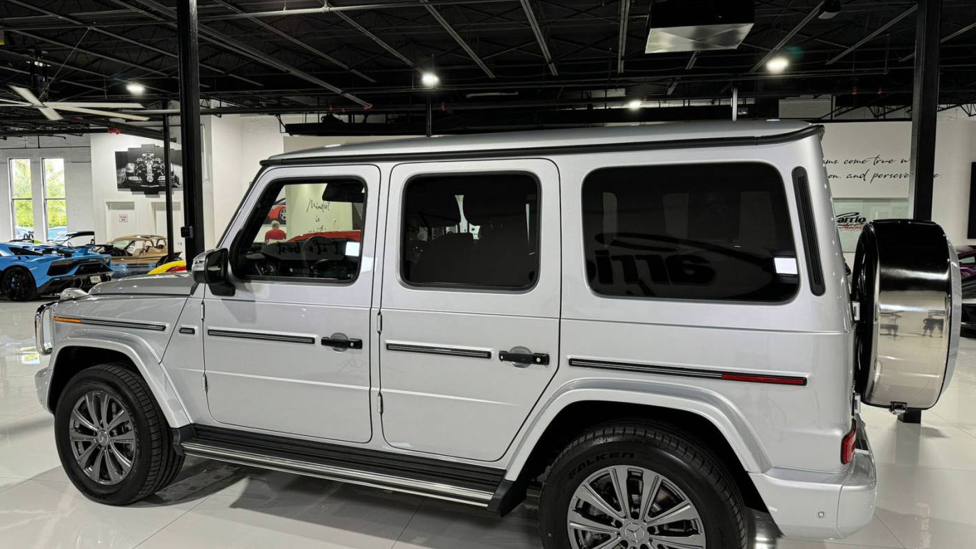 2025 mercedes-benz g-class g 550