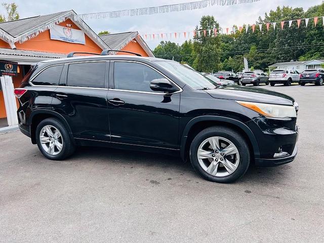 2014 toyota highlander limited