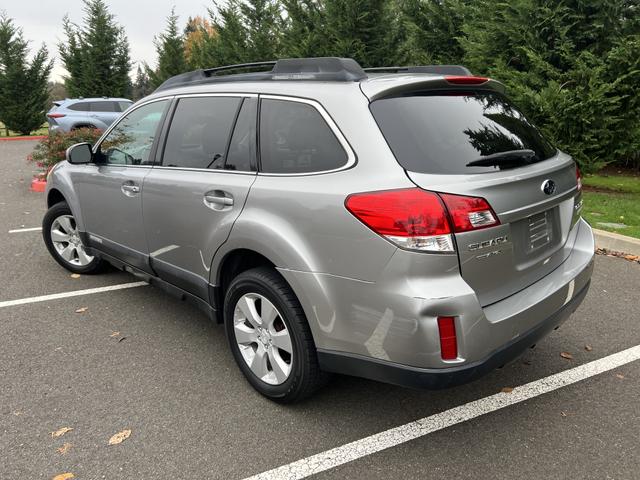 2008 subaru outback 2.5 i