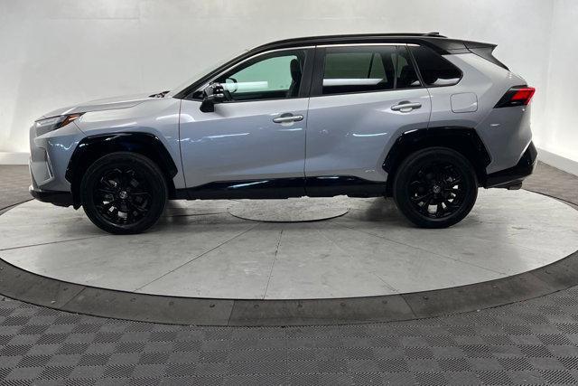 2022 toyota rav4 hybrid se
