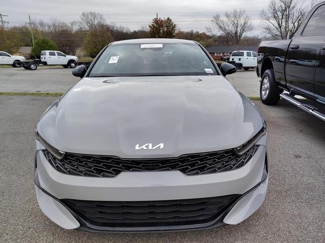 2022 kia k5 gt-line