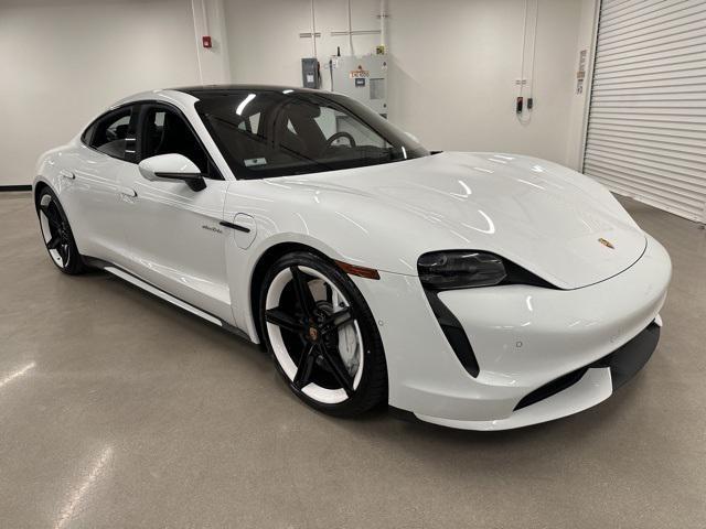 2020 porsche taycan turbo