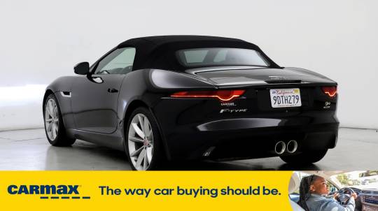 2019 Jaguar F-Type