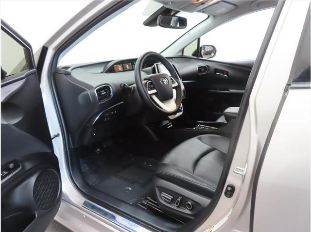 2017 toyota prius prime plus