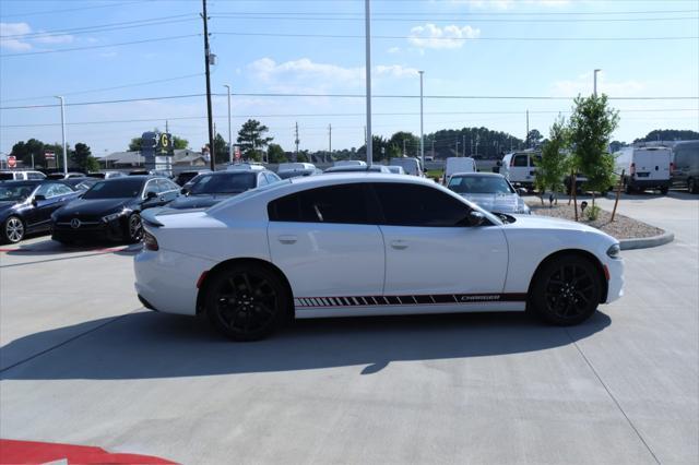 2019 dodge charger sxt