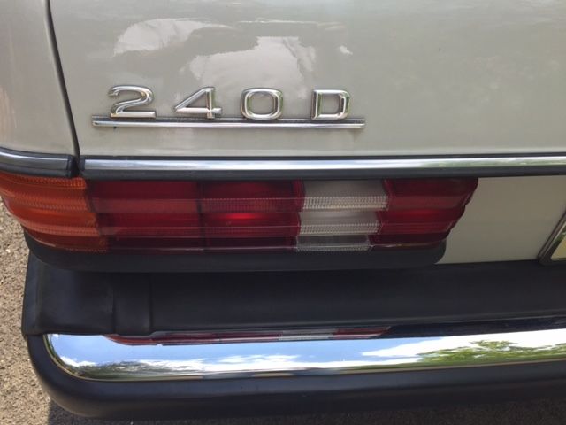 1980 mercedes 240 d diesel, automatic, excellent original condition