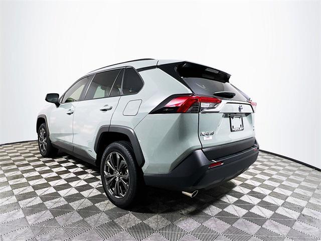 2022 toyota rav4 hybrid xle premium