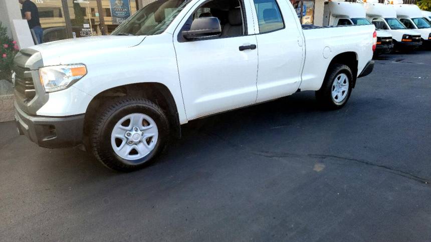 2015 toyota tundra sr5