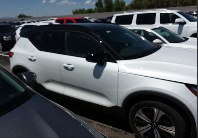 2023 volvo xc40 recharge pure electric plus