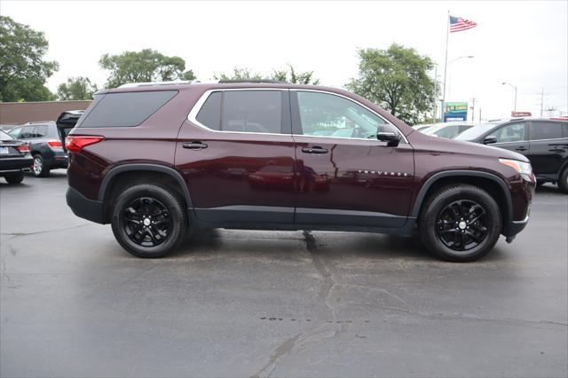 2018 chevrolet traverse lt cloth