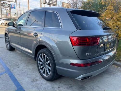 2017 audi q7
