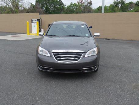 2014 chrysler 200 limited limited 4dr sedan for sale in newark, delaware